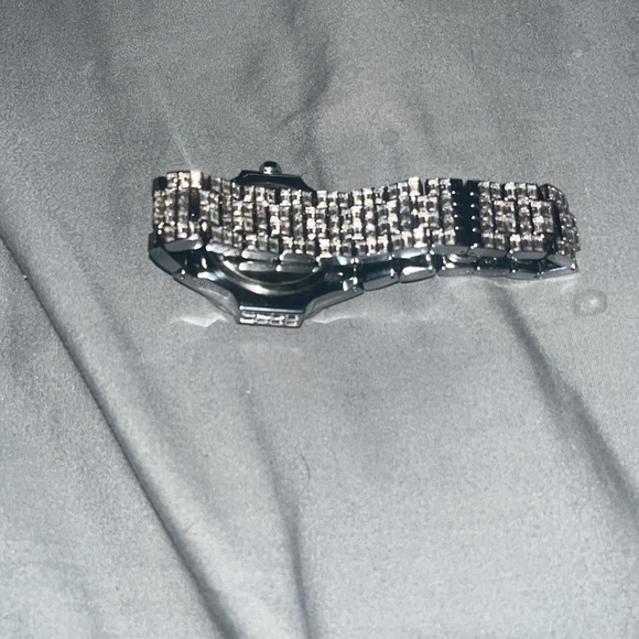 Stainless steel diamond watch - Picture 3 of 3